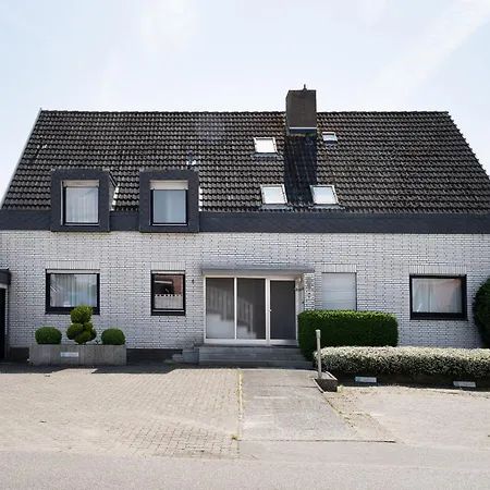 Mittelweg 6 3 Apartament